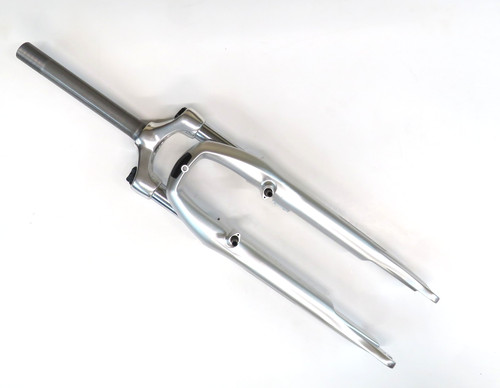 Sun tour 700c - tour, suspension